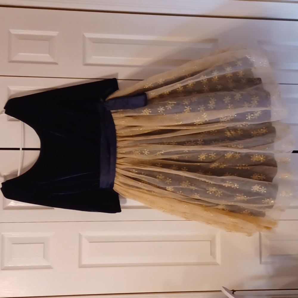 Collectif Vintage Snowflake Swing Dress
